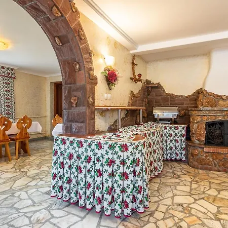 Bed & Breakfast Dw Pawel 3*