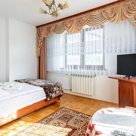 Dw Pawel Oda ve Kahvaltı